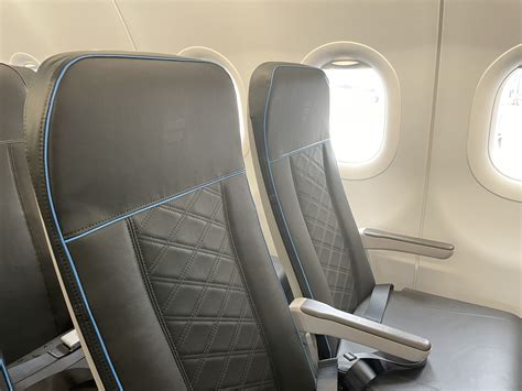 Frontier Airlines Starts Using Recaros New Sl3710 Seats World