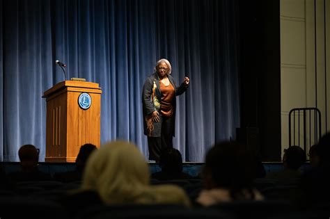 Carole Anderson Keynote Speech Isuphoto