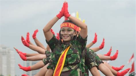 Indonesia Army Urged To Stop Virginity Tests For Recruits Bbc News