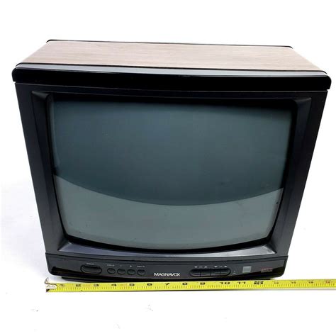 Vintage Magnavox 13 Tv Retro Gaming Crt Television Etsy
