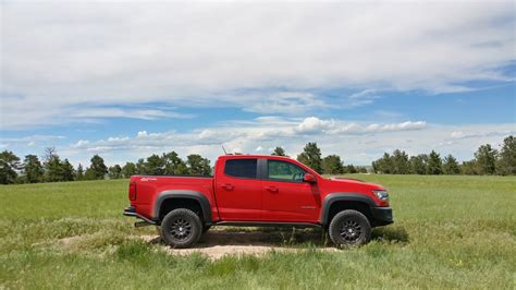Review Taking The 2019 Chevrolet Colorado Bison To The High Plains
