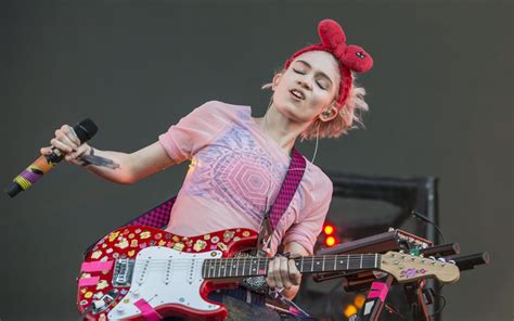 Grimes Announces New Music To Be Released This Thursday