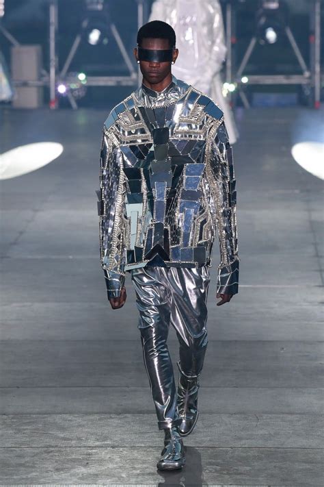 Balmain Menswear Spring 2020 Look 12 Moda Cyberpunk Cyberpunk