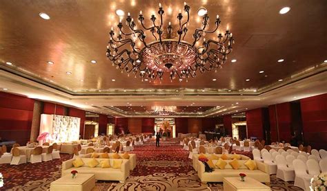 The land of majestic palaces and picturesque landscapes is the. Explore Fabulous Wedding Venues in Delhi NCR For A Classy ...