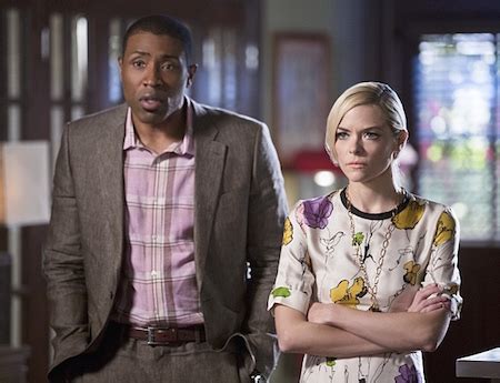 Upfronts 2015 CW Cancels Hart Of Dixie The Messengers Next TV