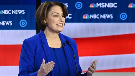 Amy Klobuchar If You Think A Woman Cant Beat Trump ‘nancy Pelosi Does It Every Single Day