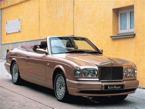 For more information about purchasing this rolls royce please visit: 2002 Rolls-Royce Corniche Review - Top Speed