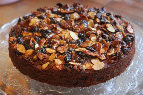 Mary Berry Mincemeat Cake
