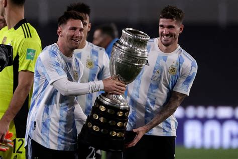 Messi Breaks Down In Tears And Expresses I Dreamed Of This For A Long