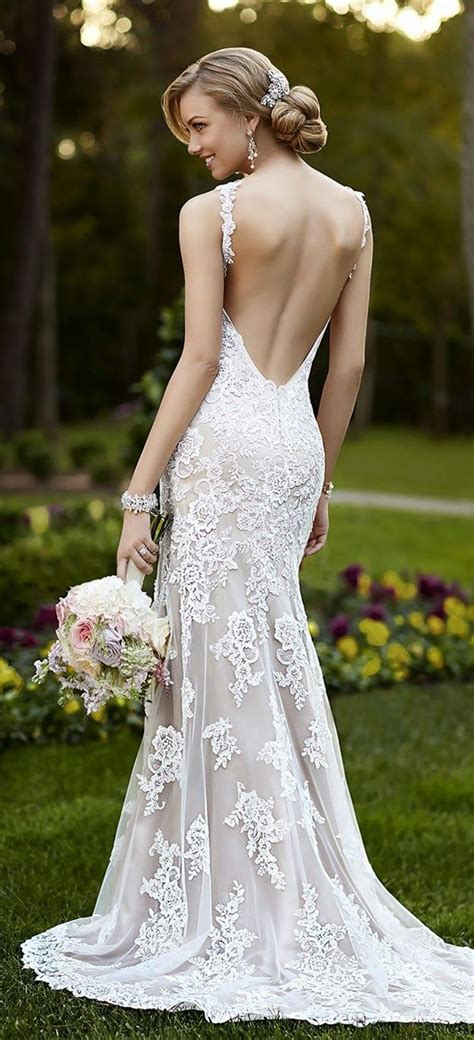 36 Low Back Wedding Dresses