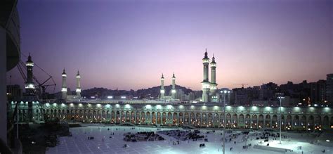 Mecca masjid masjid al haram mecca wallpaper islamic wallpaper allah wallpaper nature wallpaper mobile wallpaper islamic images islamic pictures. Mecca Pictures for wallpapers and article about history of Makkah.