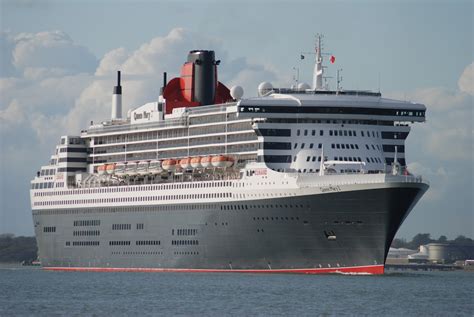 The Cunard Line Queens For The Queen Elizabeth Ii Diamond Jubilee