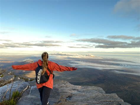 Summiting Bluff Knoll What To Expect TREKwithBECK