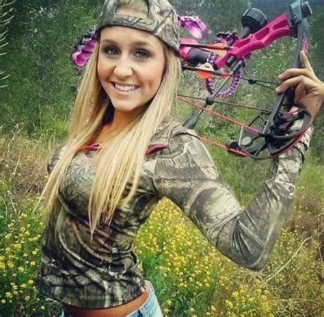 Image Result For Sexy Women Deer Hunting Southern Girls Country Women Women Deer Hunting Bow