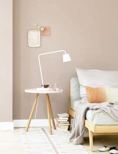 Sobald der deckenanstrich getrocknet ist, sind die wände an der reihe. Wohnen mit Farbe - Pastell als Wandfarbe mit farbigen ...