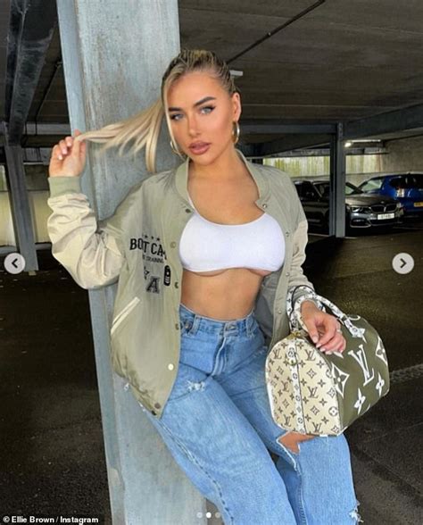 Love Islands Ellie Brown Sets Pulses Racing In A White Crop Top Daily Mail Online