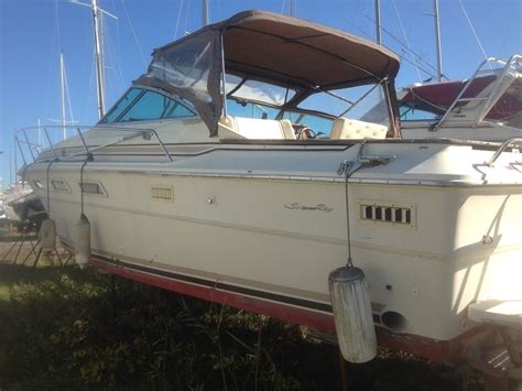 Sea Ray Srv 310 Express Cruiser 1982 For Sale For 200 Boats From