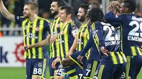 Fenerbah E De Ilgin Gol Sevinci Sacitaslan Com