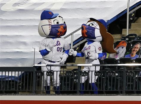 Billionaire Steve Cohen Agrees To Buy The New York Mets Business News