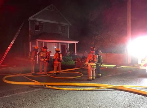 Photos Just In Photos Of Large House Fire In Enumclaw