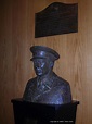 [Photo] Bust of Bernadotte in the United Nations, New York City, New ...