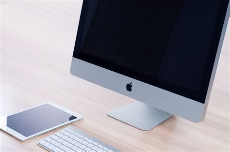 Kostenlose Foto Laptop Schreibtisch Mac Apfel Tabelle Ipad