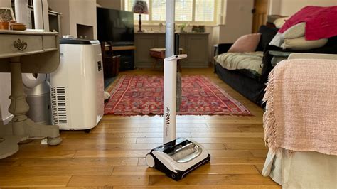 Gtech Airram Platinum Review Probably The Best Upright Cordless Vac