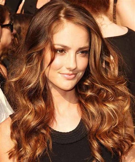 Love The Waves And Color Light Golden Brown Hair Golden Brown Hair
