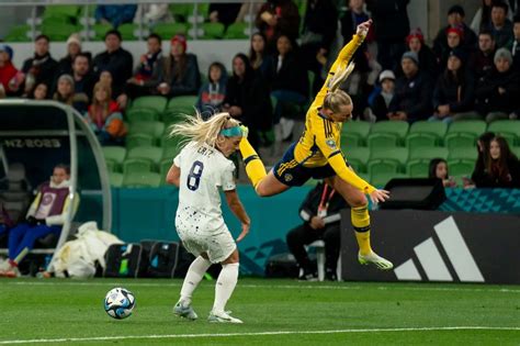 Fifa Womens World Cup Sweden Beat Usa On Pens Dutch Also Through Shekicks