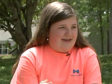 12 Year Old Girl Saves Little Sister By Outsmarting Carjacker The Independent The Independent