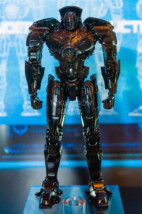 Are you design gipsy danger by your own? High Definition Pictures of Soul of Chogokin Pacific Rim ...