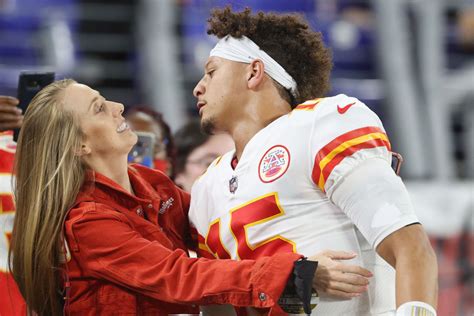 Brittany Mahomes Reveals The Text She Waits To Get All Year From
