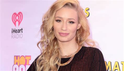 Anonymous Threatens To Release Stills From Alleged Iggy Azalea Sex Tape