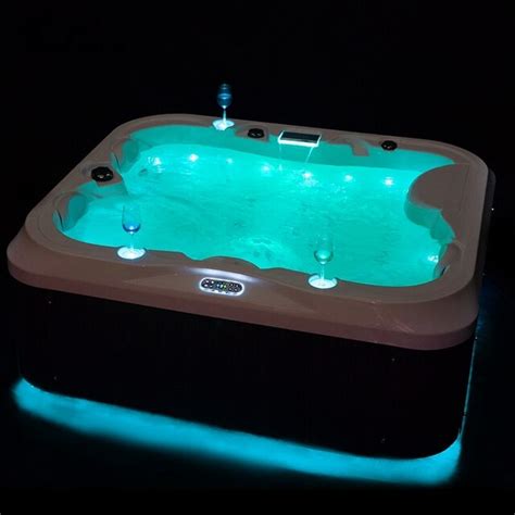 1950mm Whirlpool Bath Outdoor Spa Hot Tubs Massage Bathtub White Hot Tub 3 Person Shower Hydro