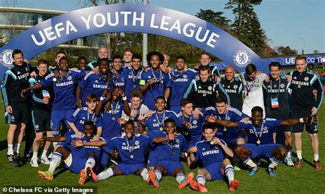 Tammy Abraham Won Uefa Youth League Five Years Ago With Chelsea But What Are The Squad Doing