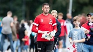 1. FC Köln: Ersatztorhüter Philipp Pentke verletzt - Notarzt auf ...