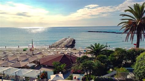 Sanremo Cosa Vedere Con Itinerario Migliori Spiagge E Dove Dormire My