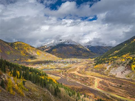 The Mountain Town Of Silverton Colorado Fall Colors Snow A Flickr