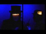 The Dead Weather - I Cut Like A Buffalo [OFFICIAL VIDEO] - YouTube