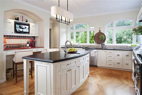 At nuform cabinetry we bring you a beautiful and classy range of ready to assemble kitchen cabinets to choose from.we. Dishy Antiqued White Kitchen Cabinets interior Designs ...
