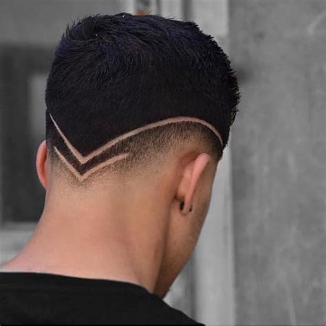 Low, mid e high fade. ¿Qué debe ser tu estilo de pelo? en 2020 | Tatuajes de ...