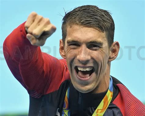 Michael Phelps 2016 Rio Olympics Gold Medal 4x100 Relay 8x10 Photo 4