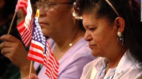 Latinas En Eeuu Están Más Involucradas En Política Que Los Hombres