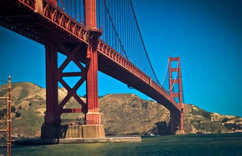 Golden gate bridge for game 3d model available on turbo squid, the world's leading provider of digital 3d models for visualization, films, television, and low poly and realistic, detailed and completely textured 'golden gate' bridge. Golden Gate Bridge Facts - Business Insider