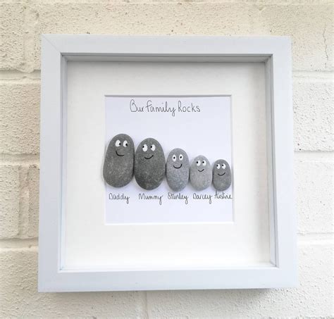 Family Rocks Personalised Pebble Art Picture - Dad - Mum Birthday Gift - Anniversary Idea Framed ...