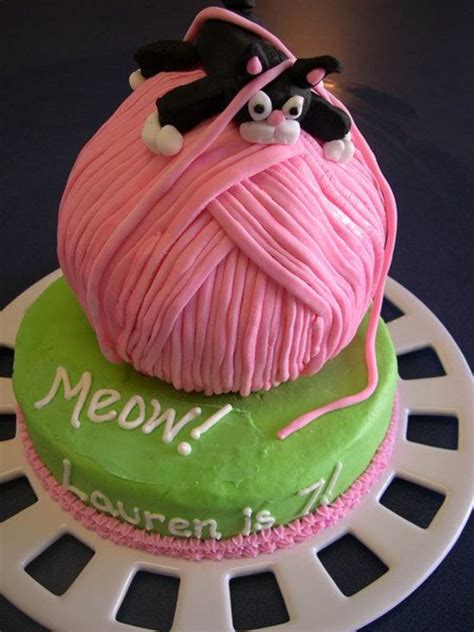 15 Of The Coolest Cat Cakes For That Special Occasion