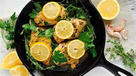 Skillet Lemon Chicken With Herbs Canadian Food Focus