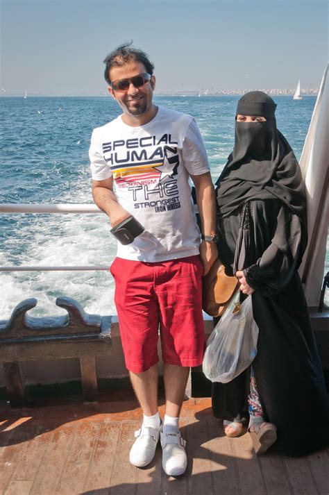 A Saudi Turkish Couple Is Spending Their Honeymoon In Istanbul Haithem The Husband Is Happy