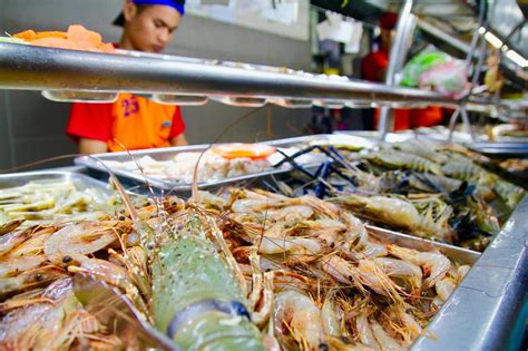 If you are looking for a place outside of the town to enjoy good food in kuching, consider travelling a little further to have seafood in the village kampung buntal. Kuching, Sarawak Travel Guide - Where to eat, what to do ...