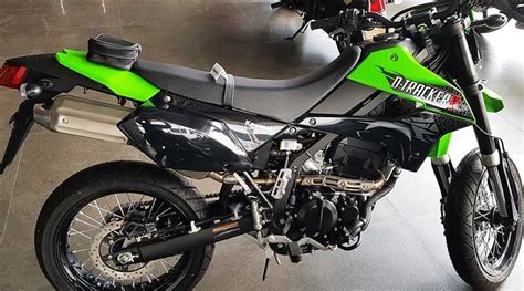Experts note that vehicles of this brand are characterized by impeccable ergonomics, as well as optimal equipment. Kawasaki D Tracker Dan D Tracker X Jangan Bingung, Ini Bedanya